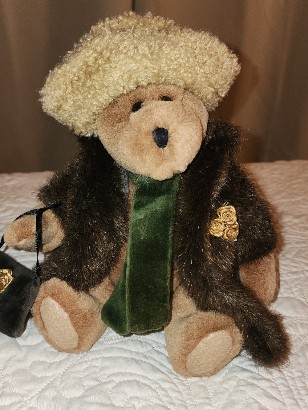 Boyds Bears Aunt Bessie Skidoo 91931 Plush Teddy Bear 1999 Faux Fur Coat Purse